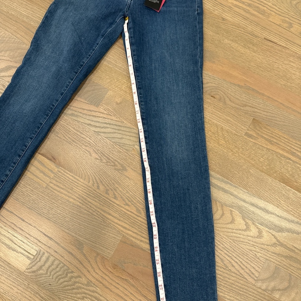 Armani Exchange Super Skinny Jeans NWT Size 26 - Picture 5 of 6